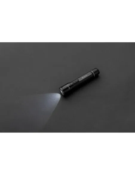 Kieszonkowa latarka Gear X, ładowana przez USB, aluminium z recyklingu-P513.90