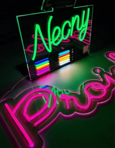 Neon LED na zamówienie | Własny napis i logo | Twoja Marka